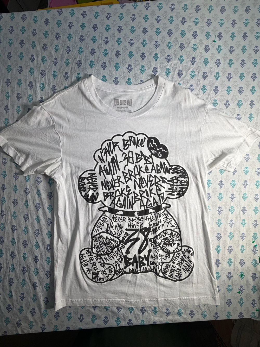 Never Broke Again 38 Baby Graphic T-Shirt White NBA YoungBoy Men’s Medium
